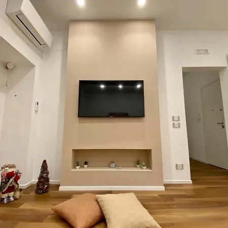Lägenhet Minimal House - Luxury Bari