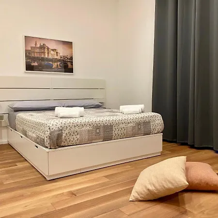 Minimal House - Luxury *